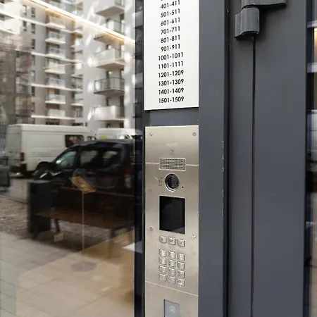 Apartament B&w Wola Tower Kasprzaka 604 Warszawa